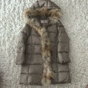 Il Gufo Girls Winter Jacket. Size 5.